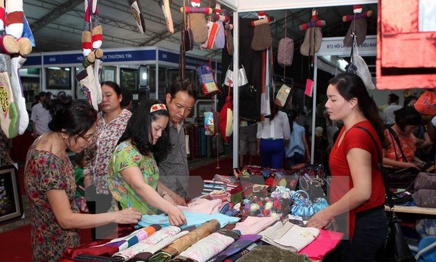 Clôture du festival touristique des villages d'artisanat traditionnel de Hanoi