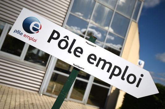 François Hollande : la baisse du chômage en septembre «confirme une tendance»