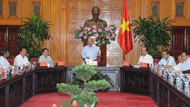 Nguyen Xuan Phuc travaille avec les autorités de Soc Trang