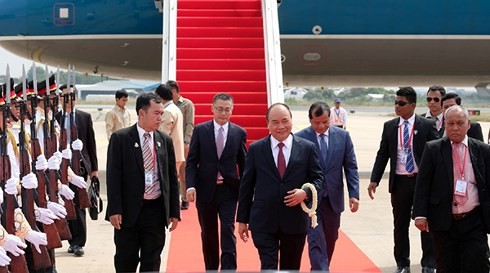 Le Premier ministre Nguyen Xuan Phuc est arrivé à Phnom Penh
