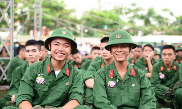 Le service militaire est-il obligatoire au Vietnam pour les hommes et les femmes?