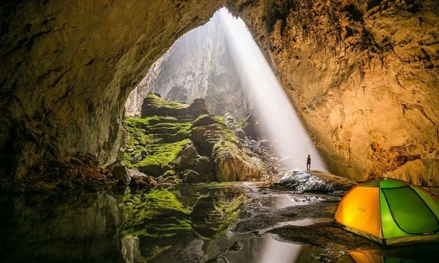 Son Doong figure parmi les dix plus belles grottes du monde