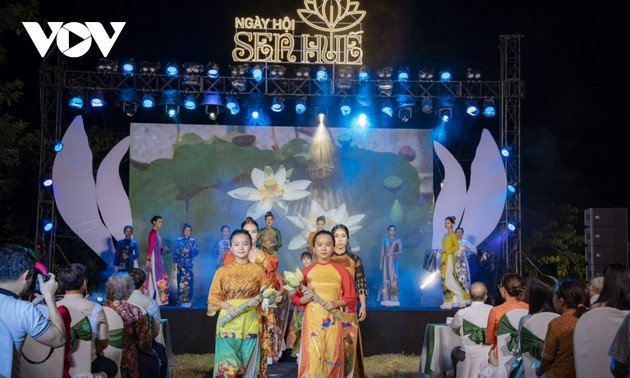 Festival cherishes Hue’s lotus essences 