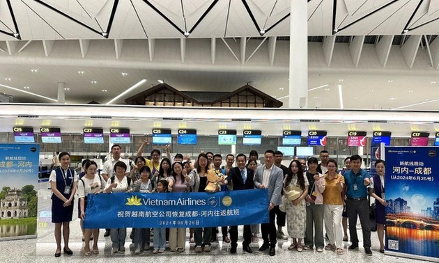 Vietnam Airlines launches Hanoi-Chengdu route