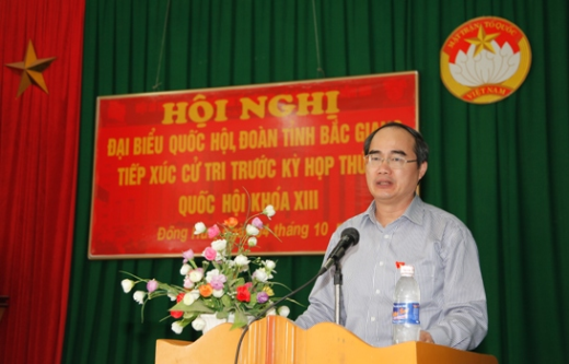 Deputi Perdana Menteri Nguyen Thien Nhan melakukan kontak dengan pemilih provinsi Bac Giang 