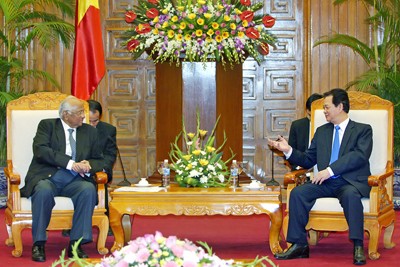 Perdana Menteri Nguyen Tan Dung menerima Menteri Pertanian India.