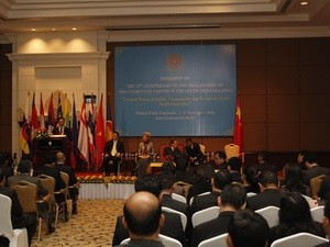 Lokakarya ASEAN-Tiongkok sehubungan dengan peringatan ulang tahun ke-10 penandatanganan DOC.