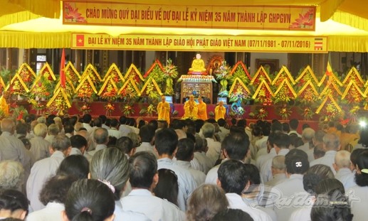Memperingati ulang tahun ke-35 Berdirinya Sangha Buddha Vietnam