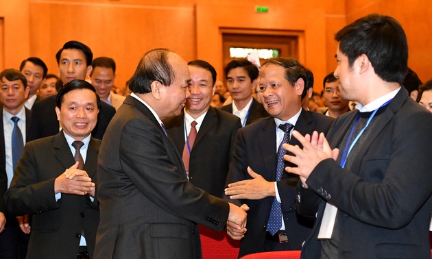 PM Nguyen Xuan Phuc menghadiri Konferensi Promosi Investasi Cao Bang