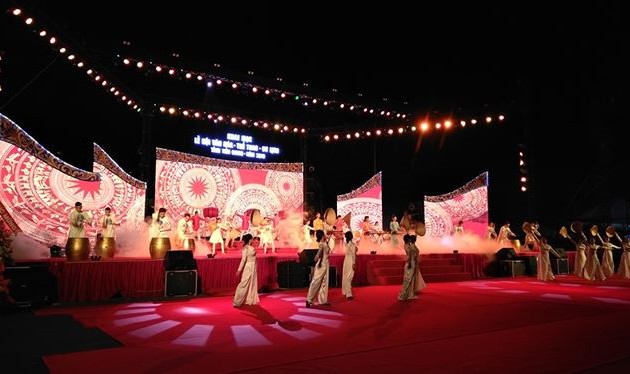 Pembukaan Festival Kebudayaan, Olahraga dan Pariwisata Provinsi Tien Giang