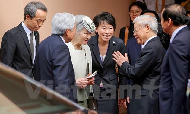Sekjen, Presiden Nguyen Phu Trong mengirimkan surat kepada Ayah Kaisar Jepang, Akihito