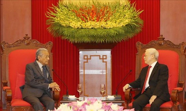 Sekjen, Presiden Nguyen Phu Trong menerima PM Malaysia, Mahathir Mohamad