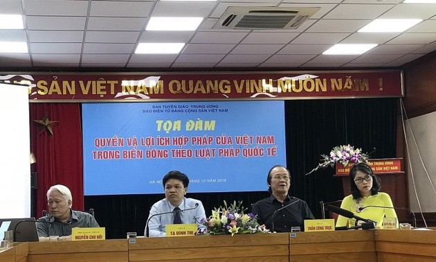 Simposium tentang hak dan kepentingan yang sah dari Viet Nam di Laut Timur menurut hukum internasional