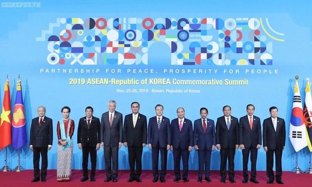 Konferensi Tingkat Tinggi  ASEAN-Republik Korea: Visi untuk 30 tahun berikutnya
