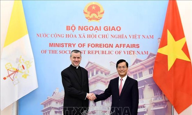 Promosikan Pengembangan Hubungan Viet Nam-Vatikan