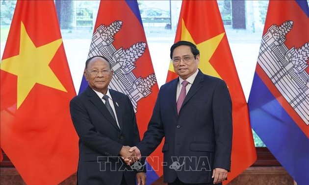PM Pham Minh Chinh Terima Ketua Parlemen Kamboja, Samdech Heng Samrin