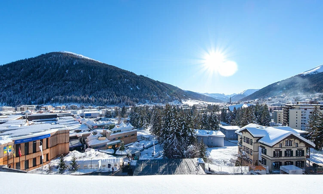 Dunia Berupaya Bertindak untuk Menegakkan Kembali Kepercayaan di Davos