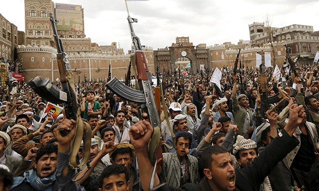 Yemen foreign minister calls for Arab ground push