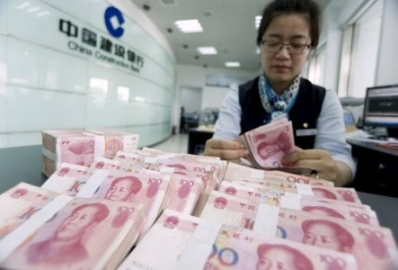 US lawmakers condemn China for swaying currency 