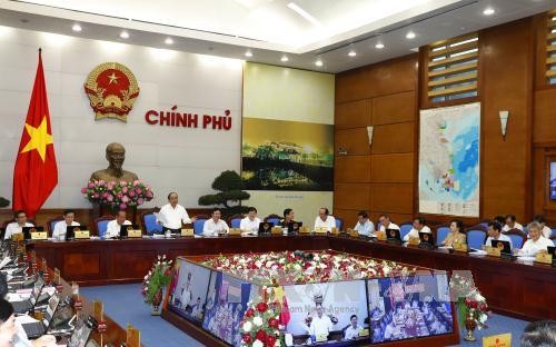 Gobierno de Vietnam pide mayores esfuerzos para cumplir metas de desarrollo socioeconómico