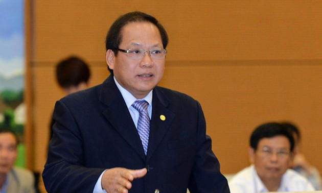 Prosiguen las comparecencias en el Parlamento vietnamita, XIV legislatura