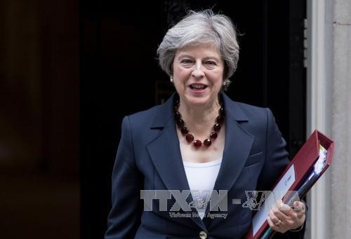 Frustran intento terrorista contra Theresa May