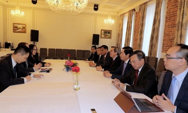 Vietnam promete aportar más al Foro Económico Internacional de San Petersburgo