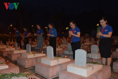 Homenajean a los inválidos y mártires de guerra en Vietnam