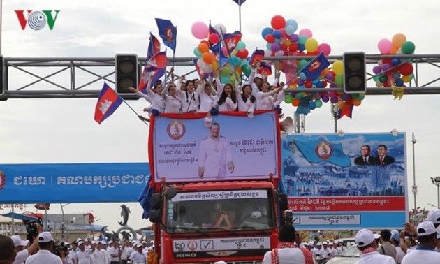 Elecciones generales de Camboya: votos contundentes del pueblo