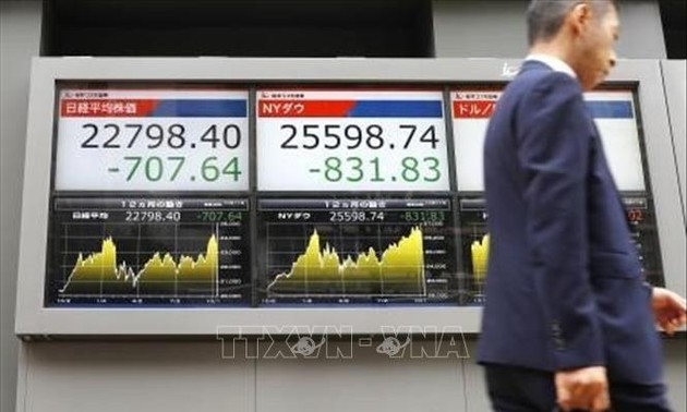Bolsas asiáticas caen tras desplome de Wall Street