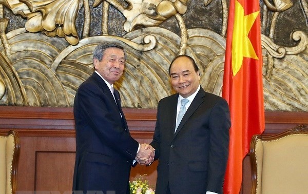 Vietnam interesado en reforzar cooperación con Japón y Kuwait