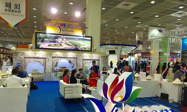 Vietnam promueve turismo en la mayor feria internacional del sector