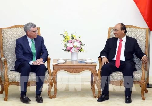 Premier vietnamita recaba inversiones alemanas y estadounidenses