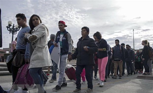 Estados Unidos amenaza con sancionar a México si no cambia su enfoque migratorio