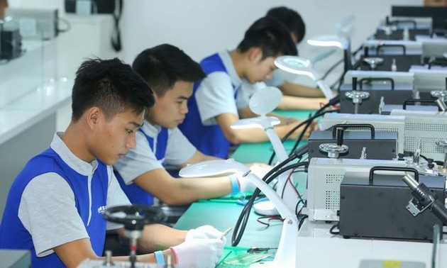 Vietnam promueve educación vocacional
