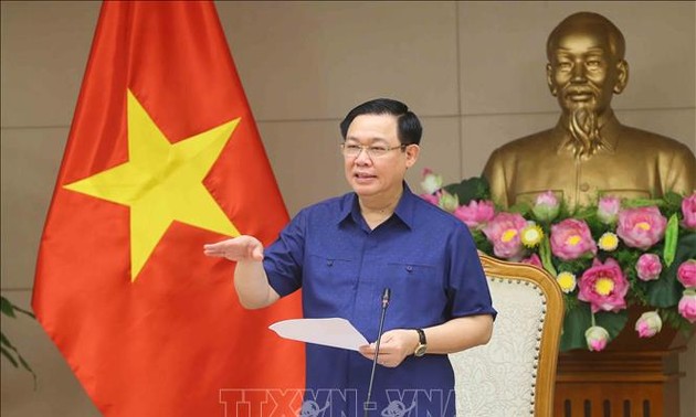 Nuevos esfuerzos de Vietnam por estabilizar la macroeconomía