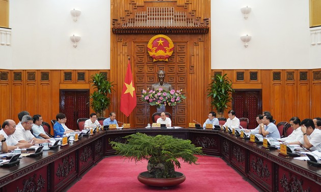 Premier vietnamita insta a garantizar servicio de electricidad 