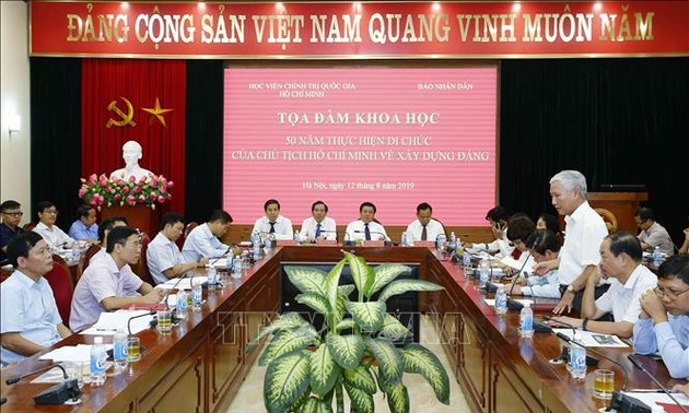 Celebran 50 años del testamento del presidente Ho Chi Minh 