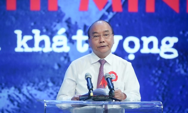 Enaltecen a seguidores sobresalientes del ejemplo moral del presidente Ho Chi Minh