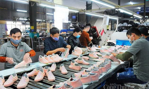 Vietnam y Estados Unidos por promover intercambio comercial en sector de calzado