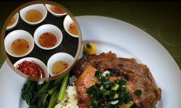 “Com tam”, de la marca Thuy Linh Chau, ofrece el sabor típico de Saigón en Hanói