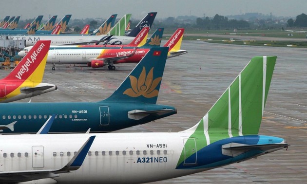 Vietnam reduce vuelos a provincias en distanciamiento social
