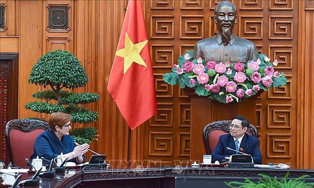 Vietnam necesita el acompañamiento de Australia en respuesta al covid-19, afirma el primer ministro