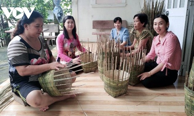 クメール族の竹細工の手工芸