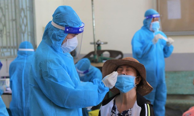 この24時間で、ベトナムで1300人あまりの新規感染者 確認