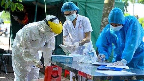 この24時間で、ベトナムで489人の新規感染者 確認