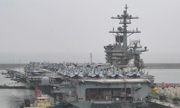 米海軍空母、韓国・釜山港に入港　ロシア・朝鮮の軍事関係進化の中
