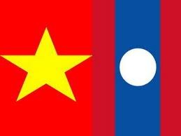Mendorong  pelaksanaan proyek pengembangan hubungan perdagangan Vietnam-Laos