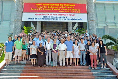 Sukses yang dicapai  "Pertemuan Vietnam”   membuka  peluang baru bagi ilmu pengetahuan Vietnam 