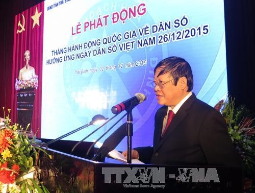 Acara mencanangkan Bulan Aksi Nasional tentang kependudukan dan menyambut hari kependudukan Vietnam-tahun 2015